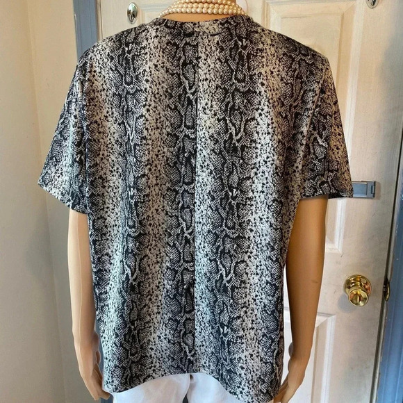 Haute Monde Snake Print Summer Shirt Women plus size 2X. - Picture 2 of 4